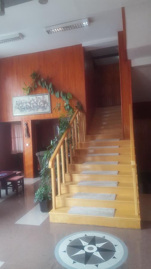 Hotel Satelit Kumanovo Exterior foto