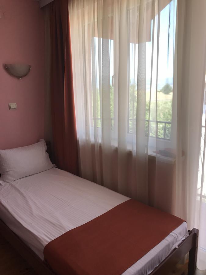 Hotel Satelit Kumanovo Exterior foto
